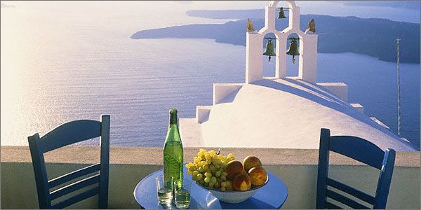 Το ελληνικό τουριστικό &quot;success story&quot; κεντρίζει το ενδιαφέρον των ξένων ΜΜΕ