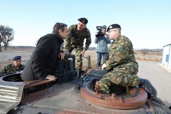 Οι αναμνήσεις του Κυριάκου Μητσοτάκη από τη χωρίς «βύσμα» στρατιωτική θητεία