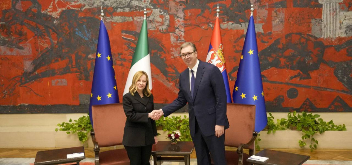 Μελόνι: Υπέρ της διεύρυνσης της ΕΕ μ’ένταξη των Δυτικών Βαλκανίων