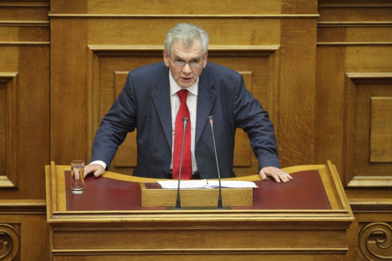 Παπαγγελόπουλος για πόθεν έσχες: Ούτε βήμα πίσω
