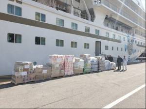 Η Celestyal Cruises στέκεται στο πλευρό της κοινωνίας
