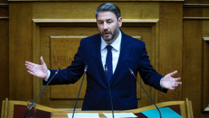 Ολοι σπεκουλάρουν με τον Ανδρουλάκη