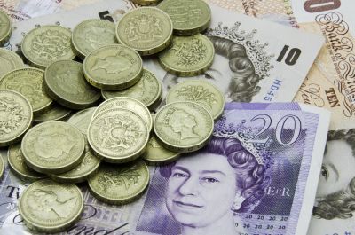 GBP: Τι εκτιμούν Barclays και Credit Agricole για το ράλι της Στερλίνας;