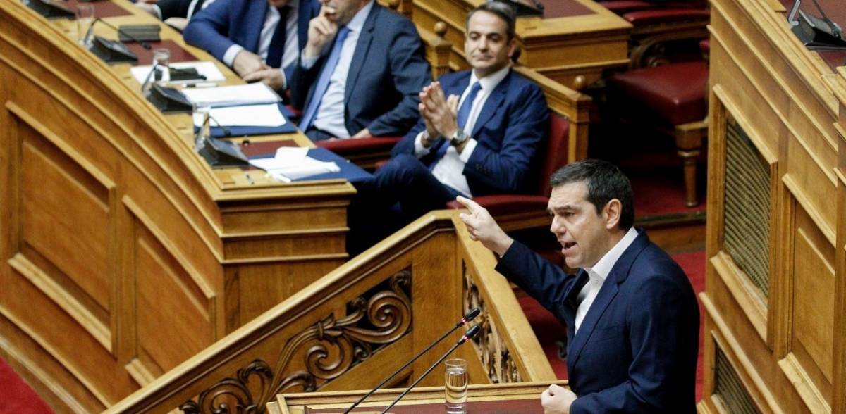 Ερώτηση Τσίπρα προς Μητσοτάκη για τα μέτρα στήριξης της οικονομίας
