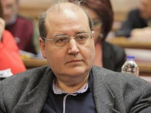 Φίλης: Αρνητικοί πρωταθλητές στο διάστημα κλειστών σχολείων