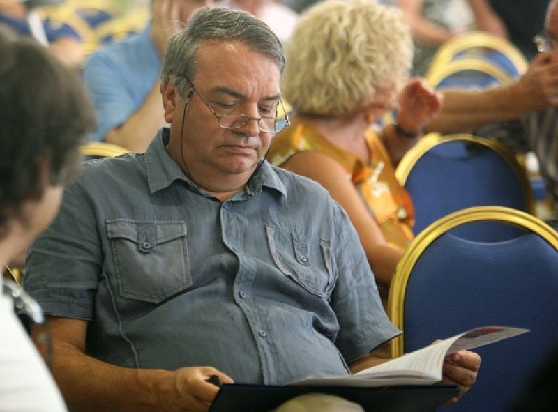 Ενοποίηση μέσω... αυτοδιάλυσης ΠΑΣΟΚ- ΔΗΜΑΡ θέλει ο Μπίστης