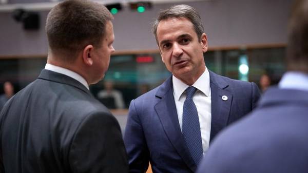 Μητσοτάκης: Δεν μπορούμε να κάνουμε περισσότερα με λιγότερα
