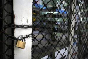 Απαγόρευση λειτουργίας καταστήματος υγειονομικού ενδιαφέροντος- Tο πλαίσιο