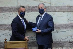 Προϋπολογισμός 2022: Στόχος για ανάπτυξη 4,5%- Μακροοικονομικές εξελίξεις
