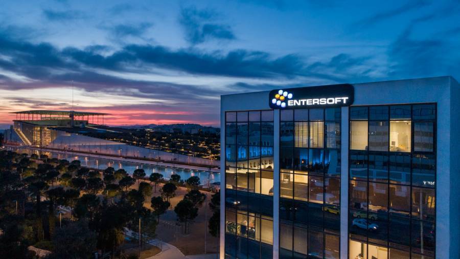Entersoft: Είσοδος στο Χ.Α., εξαγορές και παρουσία στην ηλεκτρονική τιμολόγηση
