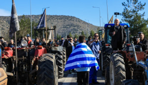 Ελεύθεροι οι δύο αγρότες που συνελήφθησαν στα επεισόδια της Νίκαιας: Θα απολογηθούν την Πέμπτη