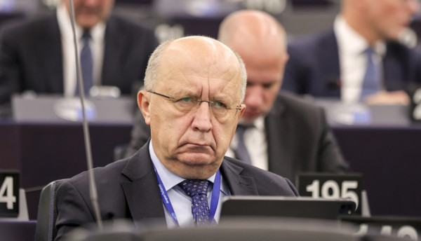 Ευρωπαίος Επίτροπος Άμυνας: Η ΕΕ επιταχύνει τις διαδικασίες για τη δημιουργία drone wall