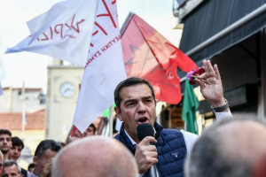 Τσίπρας: Αντίπαλος των αριστερών δυνάμεων η δεξιά κυβέρνηση Μητσοτάκη