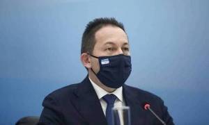 Πέτσας: Επανεξετάζεται το πλαίσιο λειτουργίας της εστίασης