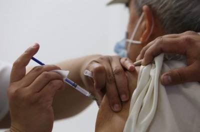 Eπιπλέον 1,1 εκατ. δόσεις αντιγριπικών εμβολίων το Νοέμβριο