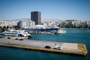 «Βούλιαξε» η κίνηση στα λιμάνια το γ' τρίμηνο του 2020