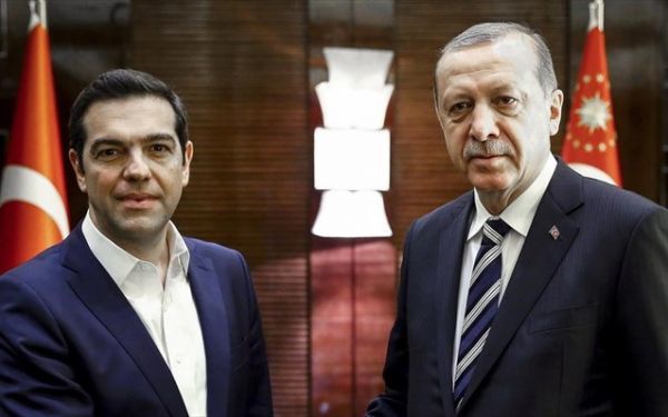 Οι δηλώσεις που διαψεύδουν το Μαξίμου για τους οκτώ
