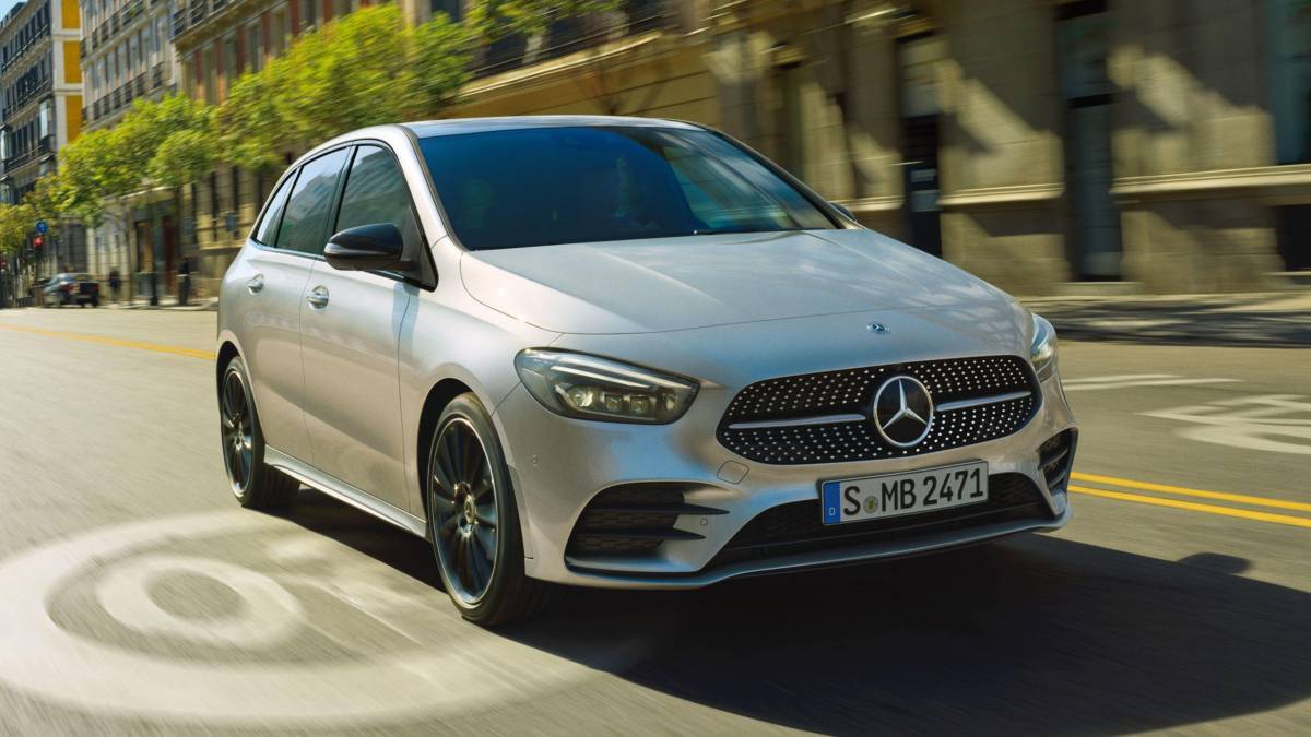 Tα νέα καθίσματα στη νέα Mercedes-Benz B-Class κάνουν και μασάζ!