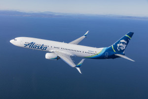Η Alaska Air Group «παγώνει» την ετήσια πρόβλεψη λόγω εκτόξευσης του κόστους καυσίμων