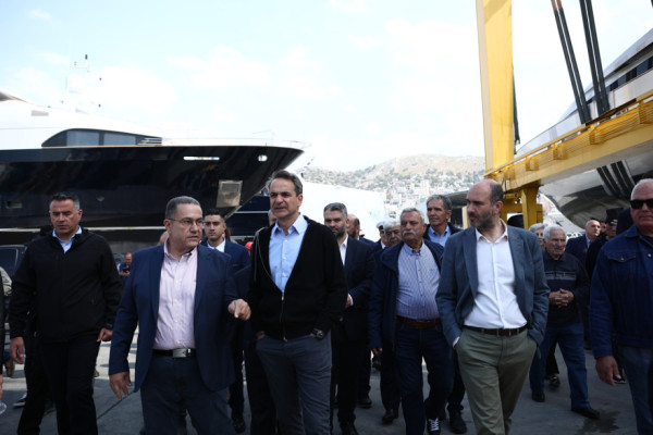 Μητσοτάκης-Ναυπηγεία Περάματος: Πρόκληση η περαιτέρω ανάπτυξη του ναυπηγικού κλάδου