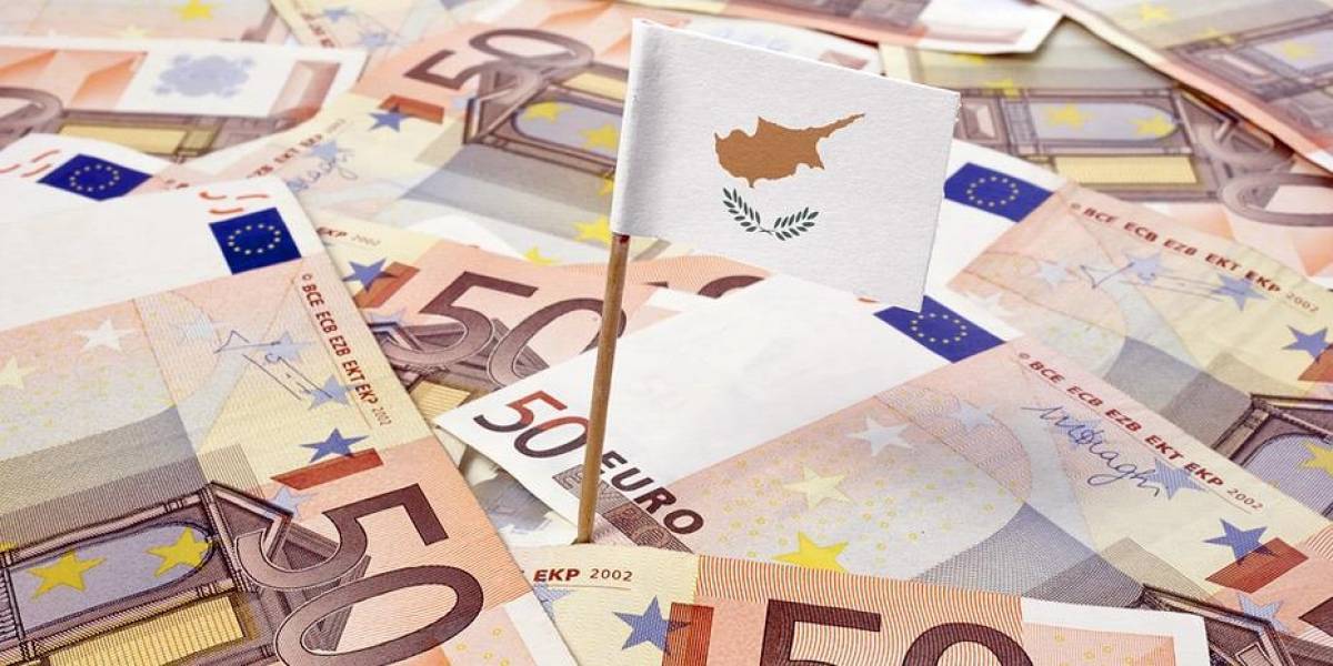 Κύπρος: Αλλαγές στο σχέδιο έκδοσης της «χρυσής βίζας»