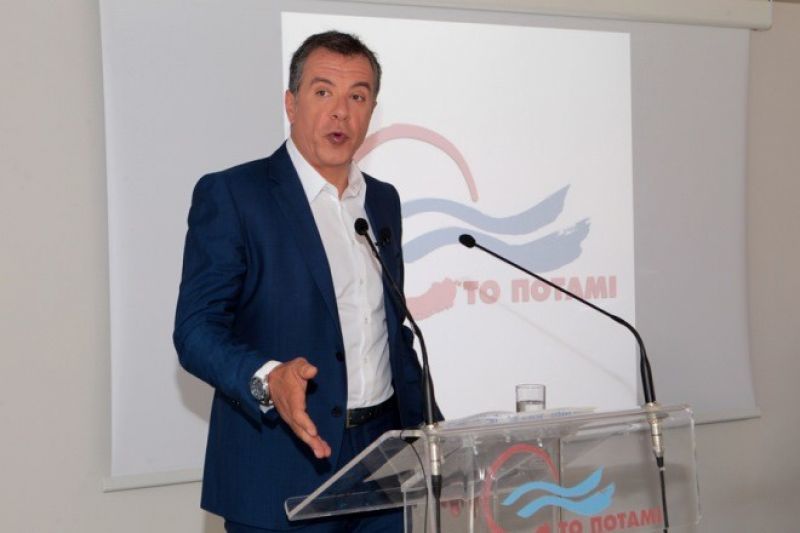 Θεοδωράκης: Δεν γίνεται να ενταχθούμε σε ΠΑΣΟΚ, ΝΔ ή ΣΥΡΙΖΑ