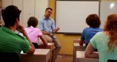 ΟΟΣΑ: Οργιάζει η παραπαιδεία στην Ελλάδα