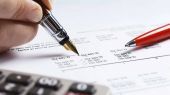 Πότε εργαζόμενος με «μπλοκάκι» θα πληρώνει το 20%-Διευκρινίσεις Πετρόπουλου