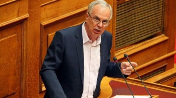Συνάντηση Αποστόλου με τους αγρότες-Συνεχίζονται οι κινητοποιήσεις
