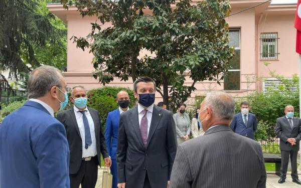 Τούρκος υφυπουργός Εξωτερικών: Η Ελλάδα ασκεί πίεση στην «τουρκική μειονότητα»