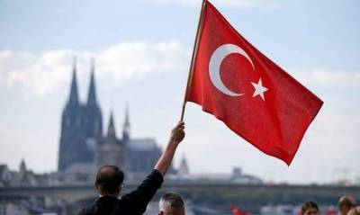 FAZ: Η Τουρκία ίσως αναγκαστεί να προσφύγει στο ΔΝΤ