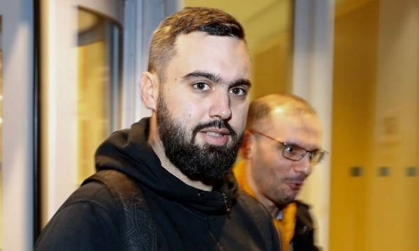 Συνελήφθη ο αρχηγός των «Κίτρινων Γιλέκων»