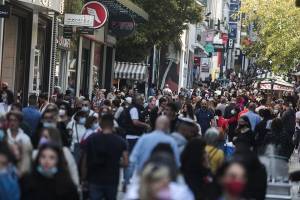 Ο πίνακας της νέας πραγματικότητας: Τι ισχύει για ανεμβολίαστους και εμβολιασμένους