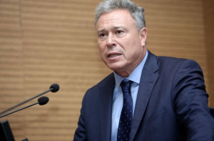 Σγουρός: Αντίπαλός μας τα προβλήματα των πολιτών