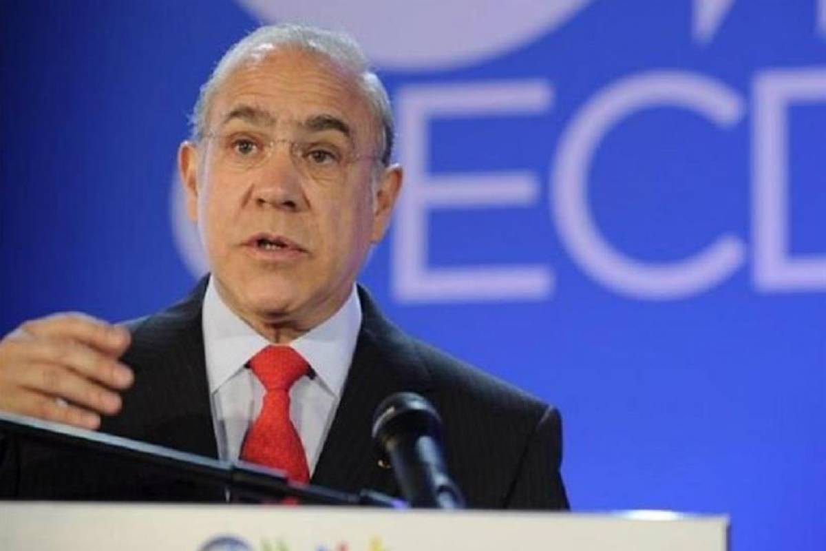 Γκουρία: Υπέρ των ευρωομολόγων-Απαραίτητο ένα «New Deal»