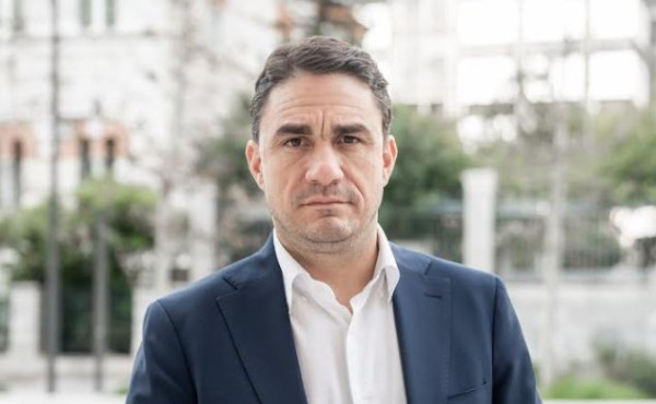 Τσουκαλάς: Πολιτικά-οικονομικά συμφέροντα εμποδίζουν την έρευνα για τα Τέμπη