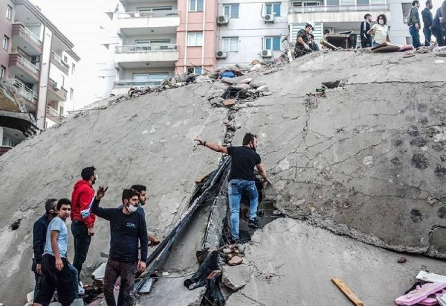 Τουρκία: Στους 42 οι νεκροί από τo σεισμό
