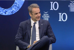 Ο Μητσοτάκης στους Δελφούς: «Χρησμοί» για δασμούς, επενδύσεις, ελληνοτουρκικά