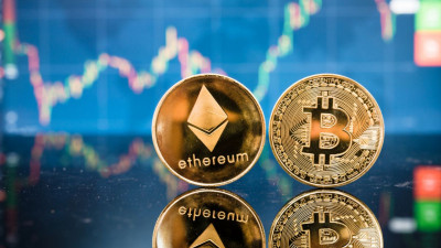 To Ethereum… απειλεί το Bitcoin για την κορυφή των κρυπτονομισμάτων