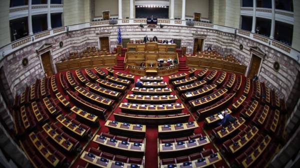 Στη Βουλή τo σχέδιο «Ηρακλής» για τα «κόκκινα» δάνεια