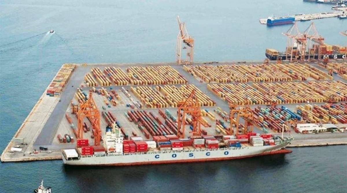 Εγκρίθηκε δάνειο 100 εκατ. ευρώ της ΕΤΕπ προς την Cosco