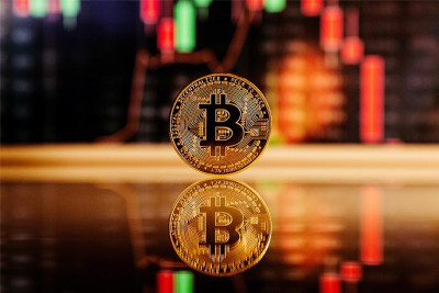 Νέα πτώση για το Bitcoin- Μεικτά πρόσημα στην αγορά κρυπτονομισμάτων
