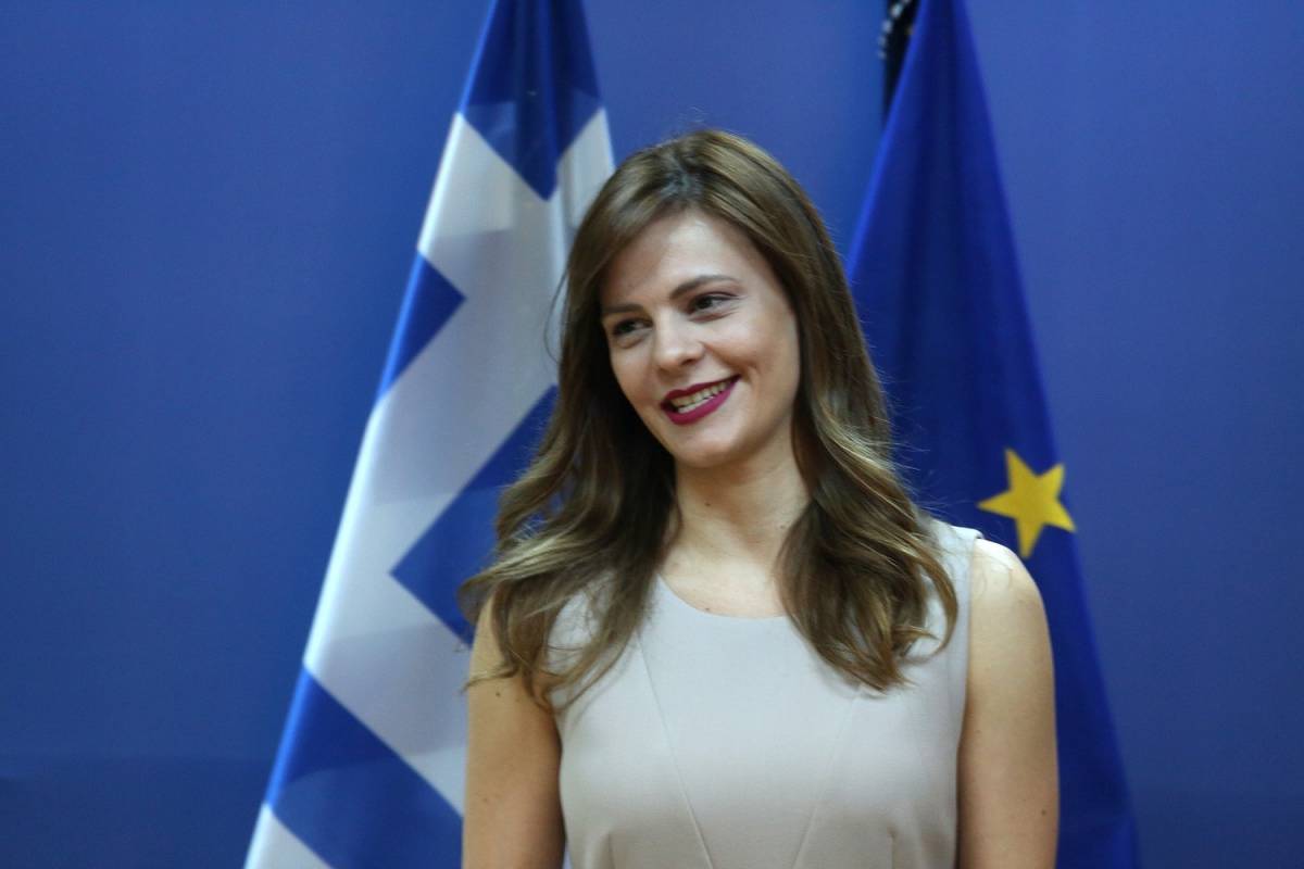 Αχτσιόγλου: Τώρα ξεκινάμε τη διαδικασία αύξησης του κατώτατου μισθού
