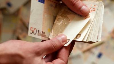 Επίδομα 534 ευρώ: Πληρώνονται 11.125 δικαιούχοι