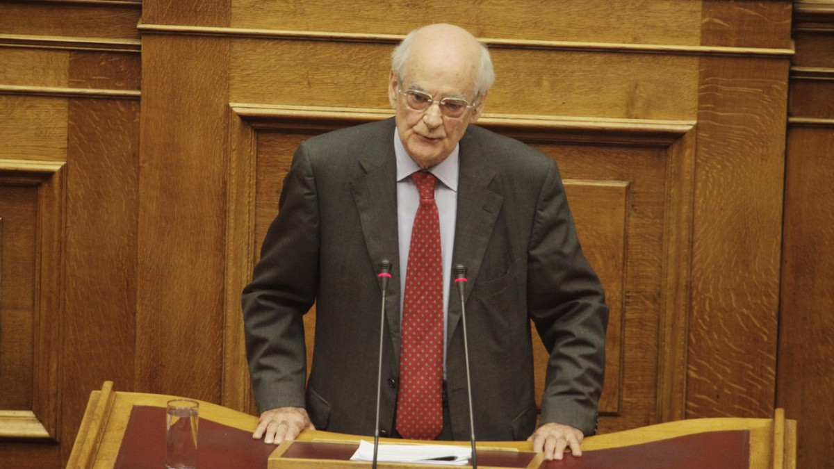 Απ. Κακλαμάνης: Η ΝΔ επανέρχεται σε μία ιδιοκτησιακή αντίληψη της Δεξιάς για τις Ένοπλες Δυνάμεις