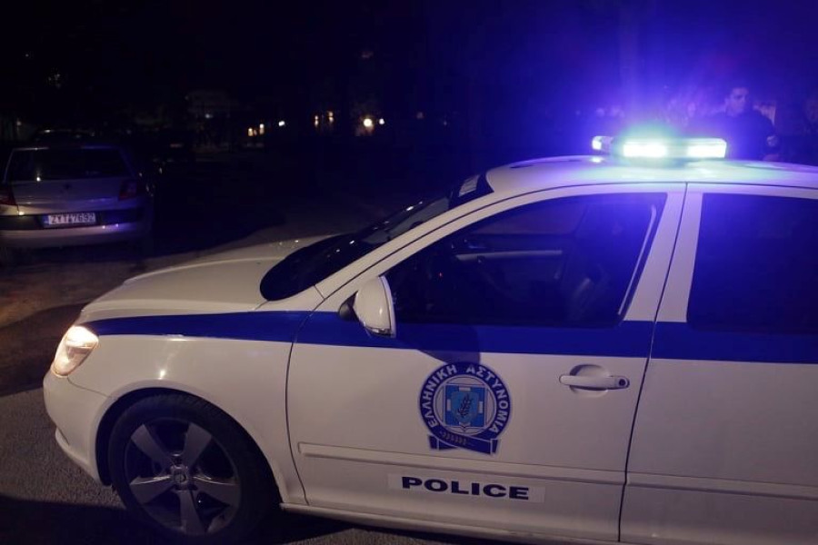Τροχαίο στη Λ. Βουλιαγμένης: Παρασύρθηκε 18χρονος πεζός-Νοσηλεύεται σε σοβαρή κατάσταση