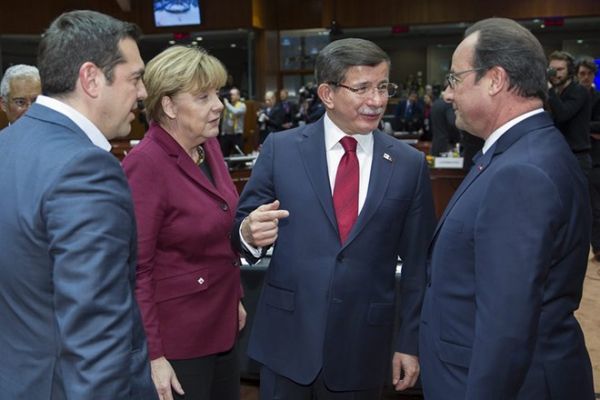 «Αγώνας δρόμου» για συμφωνία για το προσφυγικό στις 17 Μαρτίου