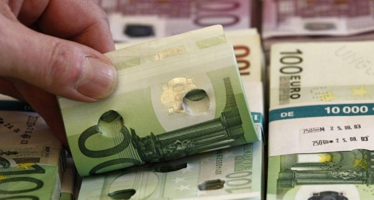Φθηνότερα από το Δημόσιο δανείζονται πλέον οι μεγάλες ελληνικές βιομηχανίες