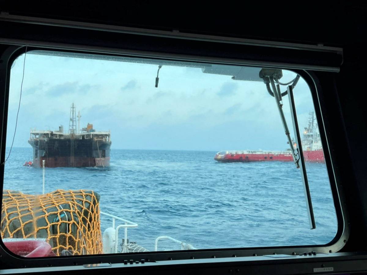 Νότια Κορέα: Ρυμουλκό βυθίζεται, αφήνοντας 3 νεκρούς και 3 αγνοούμενους