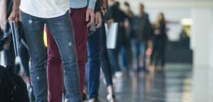 ΙΝΕ/ΓΣΕΕ: Πρόβλεψη για έως 192.000 λιγότερους εργαζόμενους φέτος